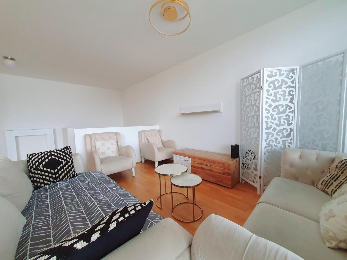 Near Lake Two Bedroom Duplex Apartment Vienna Esterno foto